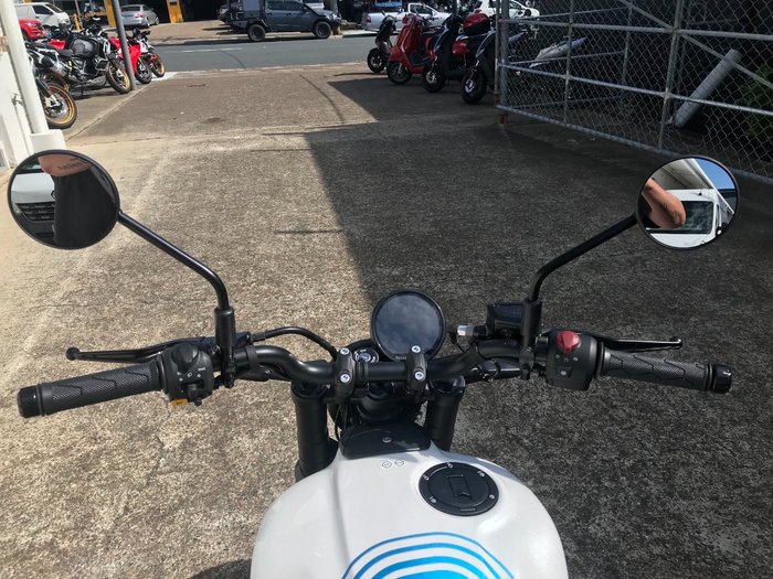 2025 Royal Enfield 2025 Royal Enfield 450CC GUERRILLA 450