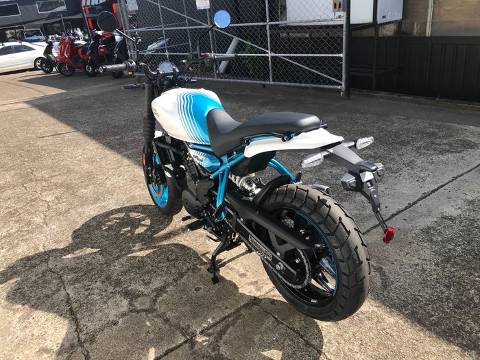 2025 Royal Enfield 2025 Royal Enfield 450CC GUERRILLA 450