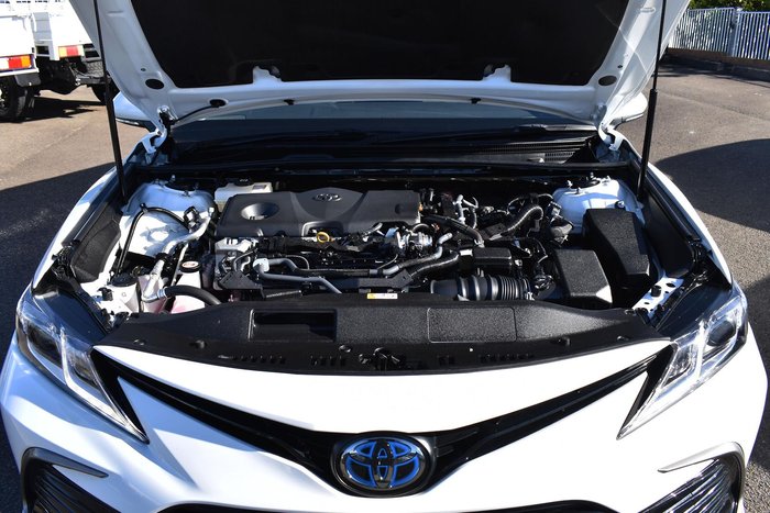 2024 Toyota Camry Ascent AXVH70R White