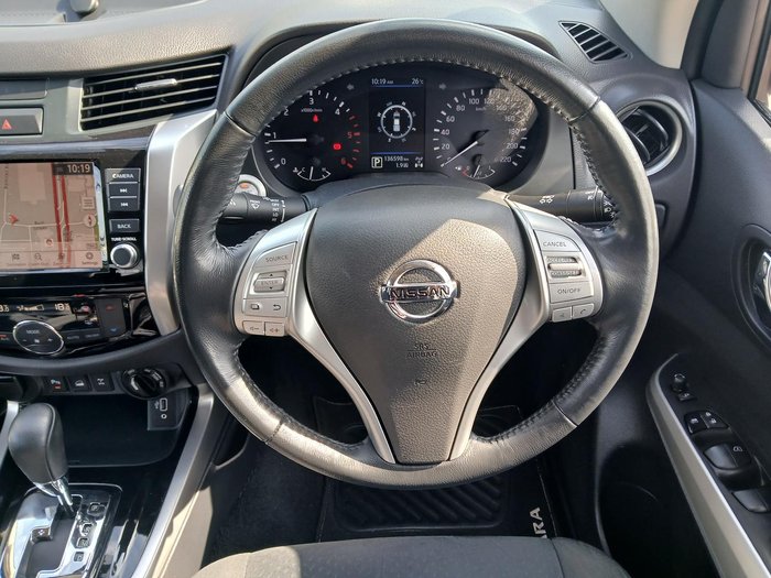 2019 Nissan Navara ST-X
