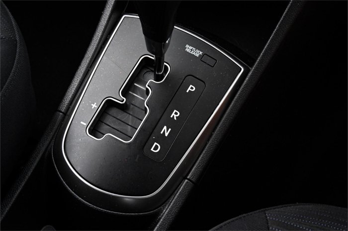 2016 Hyundai Accent Active