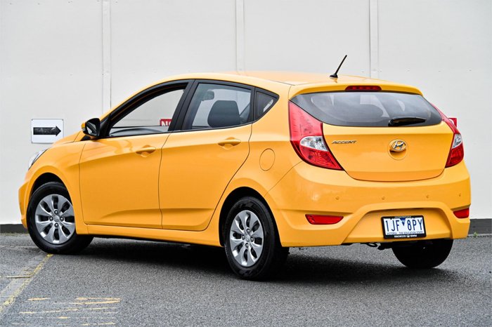 2016 Hyundai Accent Active