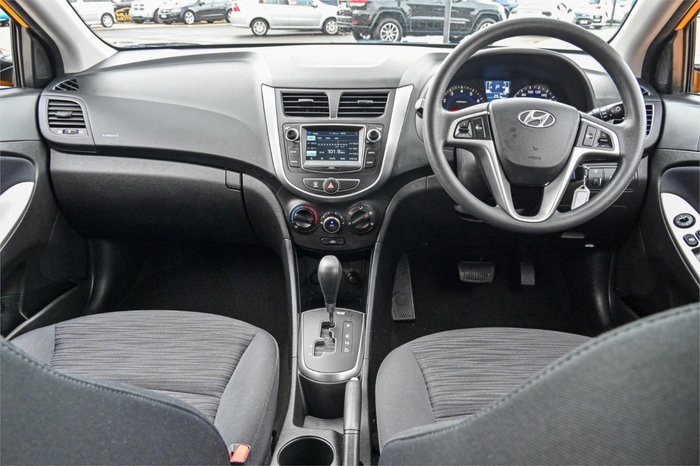 2016 Hyundai Accent Active