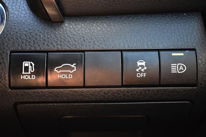 2024 Toyota Camry Ascent AXVH70R White