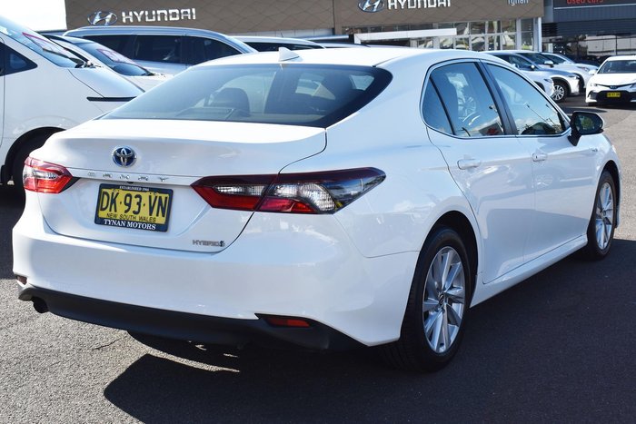 2024 Toyota Camry Ascent AXVH70R White
