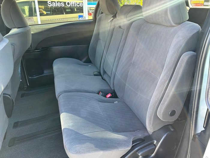 2019 Toyota Tarago GLi ACR50R Glacier White