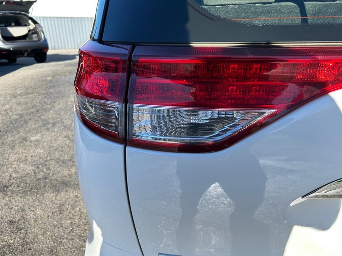 2019 Toyota Tarago GLi ACR50R Glacier White