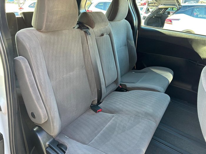 2019 Toyota Tarago GLi ACR50R Glacier White