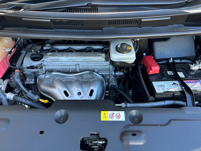 2019 Toyota Tarago GLi ACR50R Glacier White