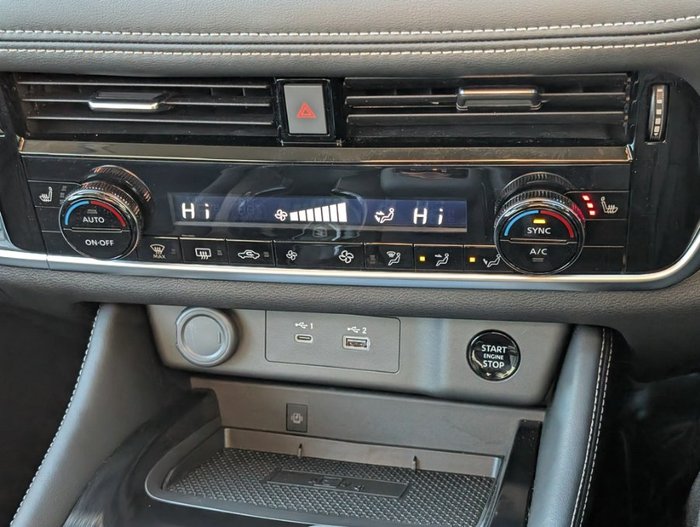 2024 Nissan X-TRAIL ST-L