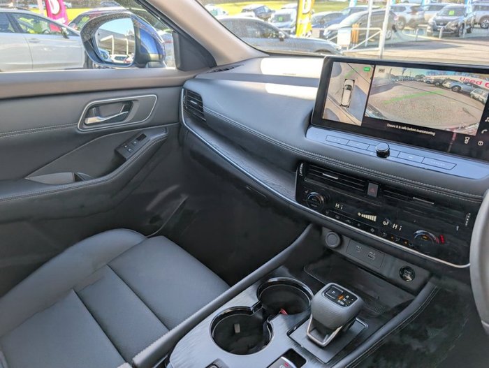 2024 Nissan X-TRAIL ST-L