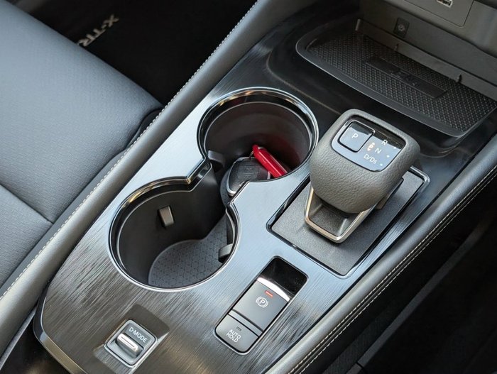 2024 Nissan X-TRAIL ST-L