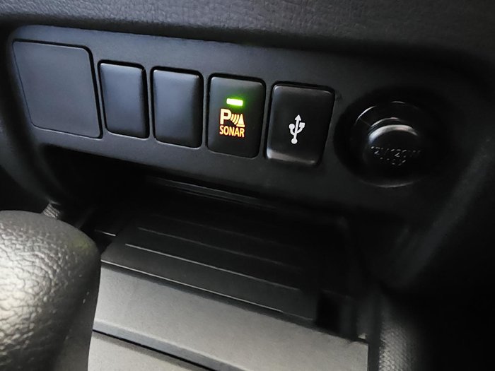 2019 Mitsubishi Triton GLX