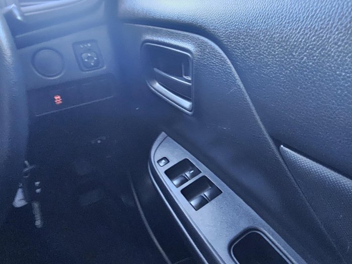 2019 Mitsubishi Triton GLX
