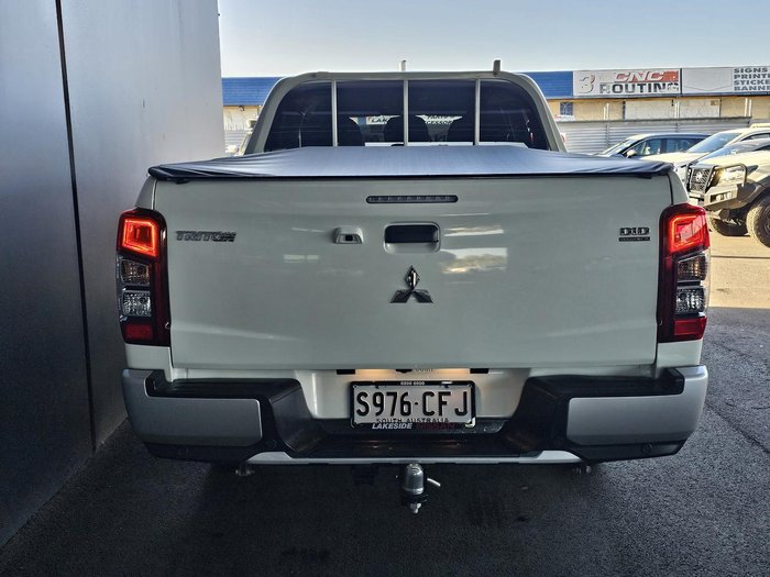 2019 Mitsubishi Triton GLX