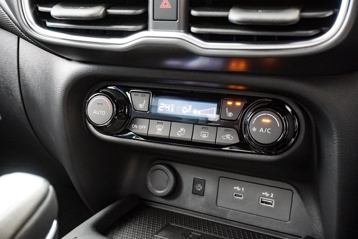 2025 Nissan JUKE ST-L