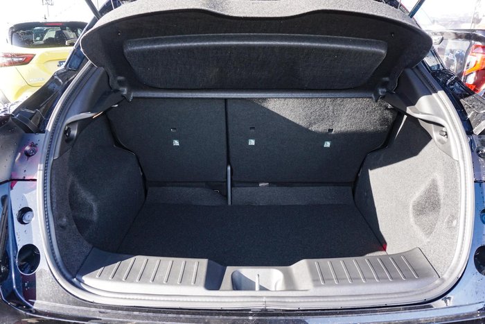 2025 Nissan JUKE ST+