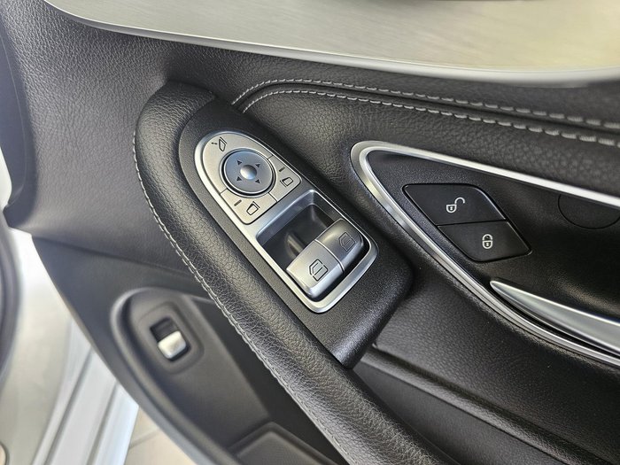 2016 Mercedes-Benz C-Class C300