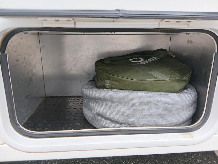 2021 Winnebago Iluka