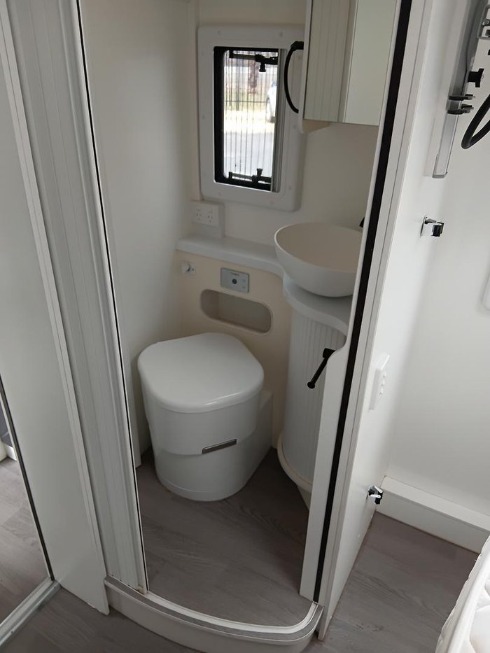 2021 Winnebago Iluka