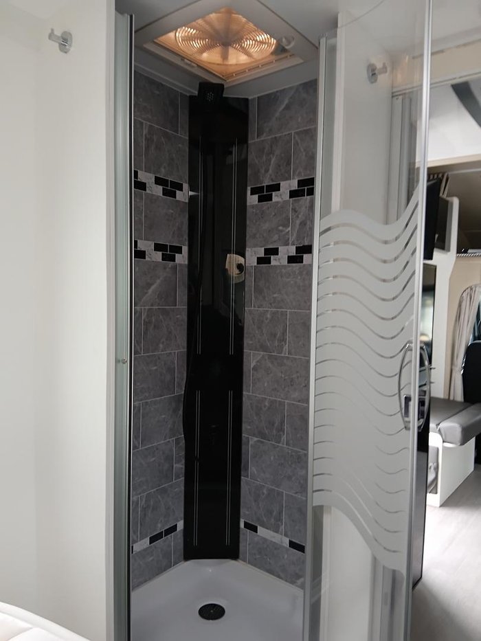 2021 Winnebago Iluka