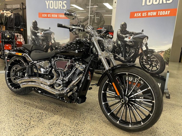 2025 Harley-Davidson Breakout 117 (FXBR) Softail Black