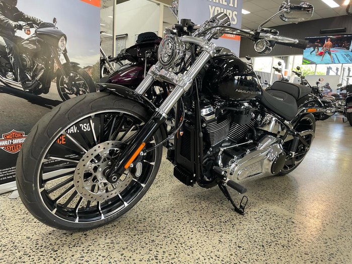 2025 Harley-Davidson Breakout 117 (FXBR) Softail Black