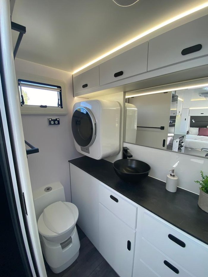 2025 JB Caravans Gator X 17'10 Fd Full Offroad
