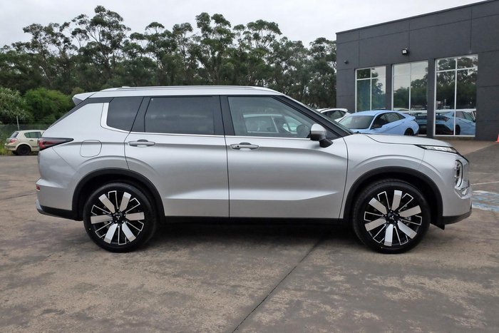 2025 Mitsubishi Outlander Aspire