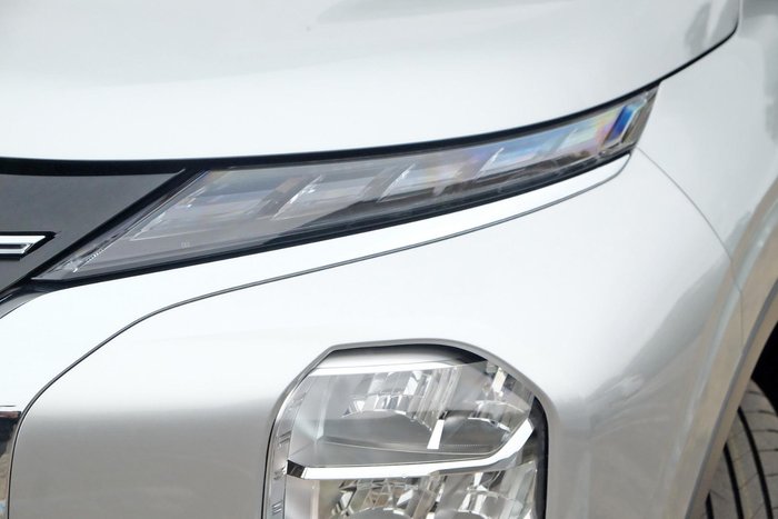 2025 Mitsubishi Outlander Aspire