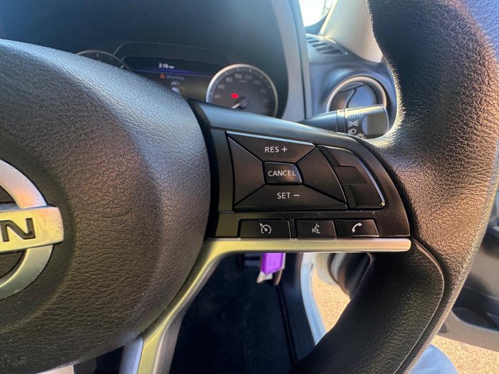 2022 Nissan Navara SL Warrior