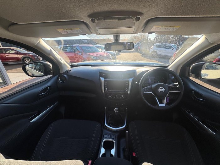 2022 Nissan Navara SL Warrior