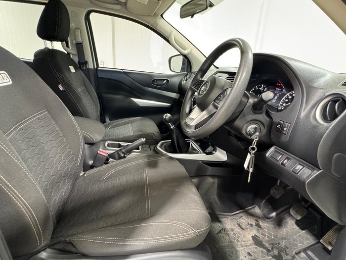 2022 Nissan Navara SL Warrior