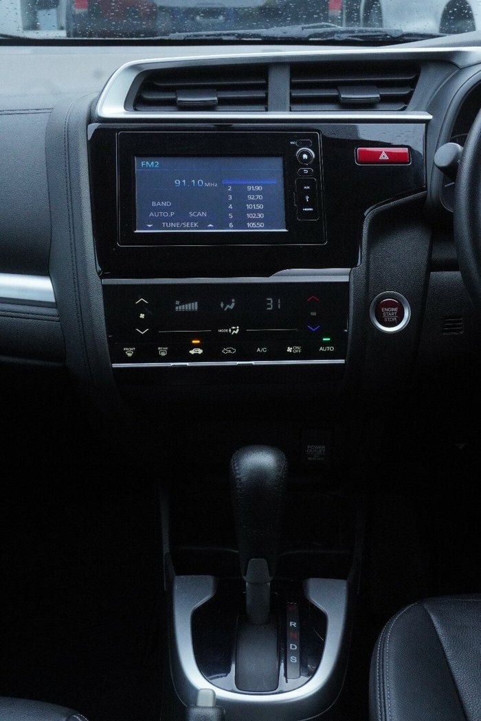2016 Honda Jazz VTi-L