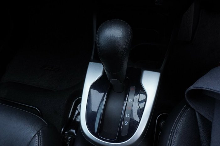 2016 Honda Jazz VTi-L