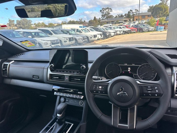 2025 Mitsubishi Triton GSR