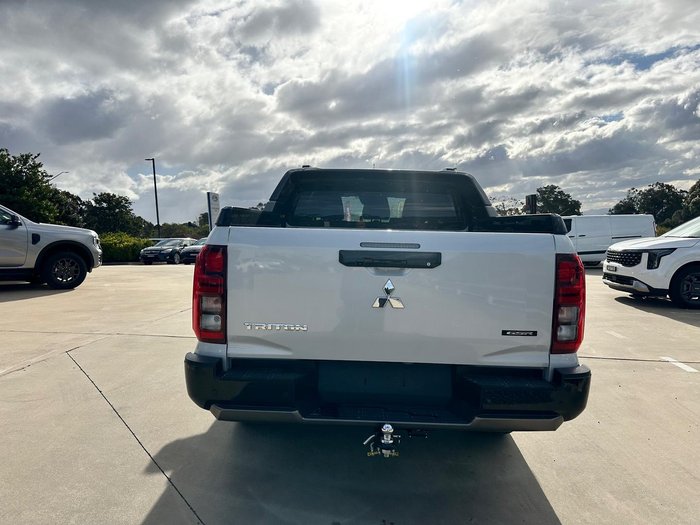2025 Mitsubishi Triton GSR