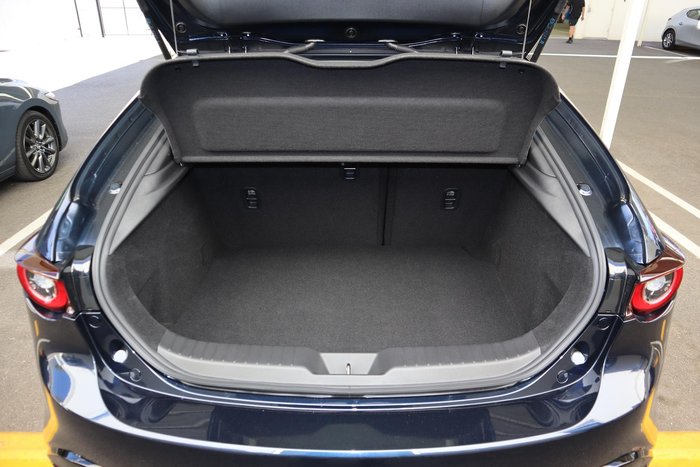 2025 Mazda 3 G20 Pure