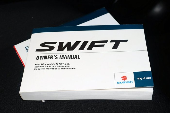 2021 Suzuki Swift GL Navigator