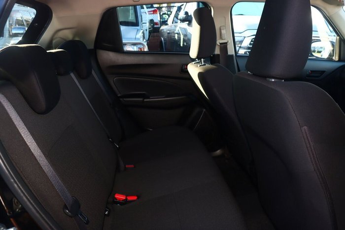 2021 Suzuki Swift GL Navigator