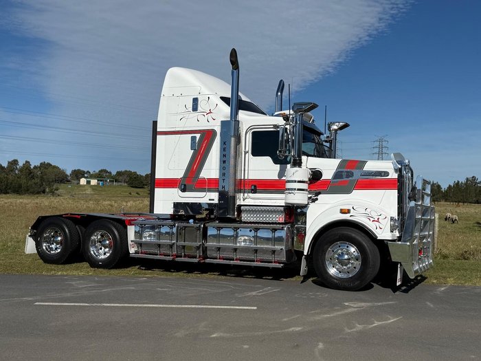 2018 Kenworth T909 NEW X15 CRATE ENGINE White