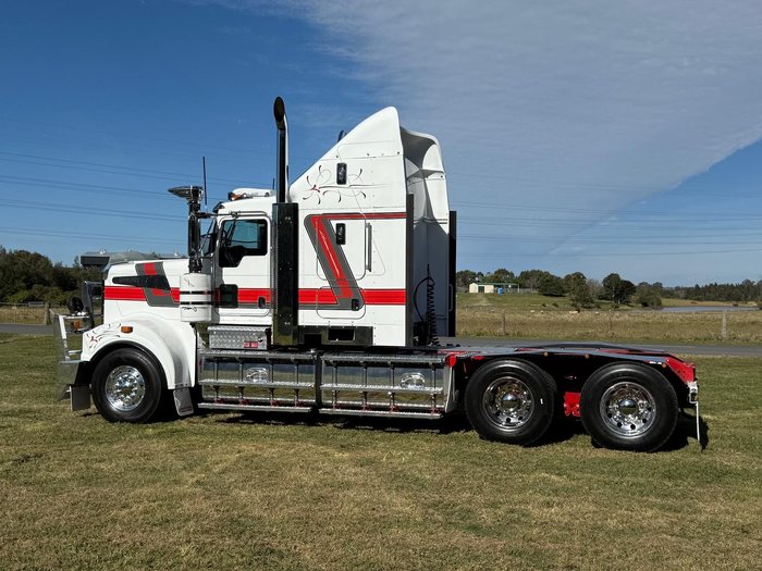 2018 Kenworth T909 NEW X15 CRATE ENGINE White