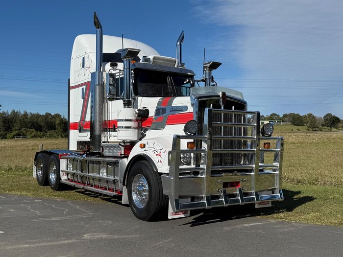 2018 Kenworth T909 NEW X15 CRATE ENGINE White