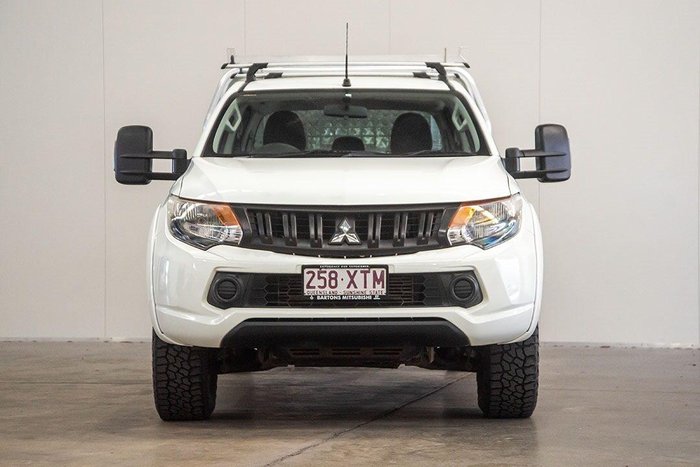 2017 Mitsubishi Triton GLX