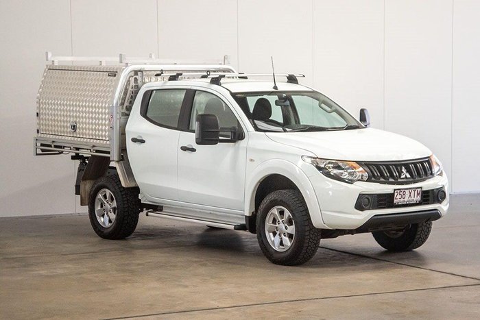 2017 Mitsubishi Triton GLX