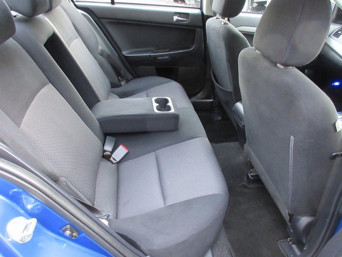 2015 Mitsubishi Lancer ES Sport
