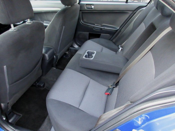 2015 Mitsubishi Lancer ES Sport