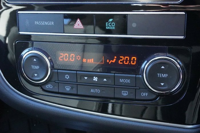 2018 Mitsubishi Outlander ES