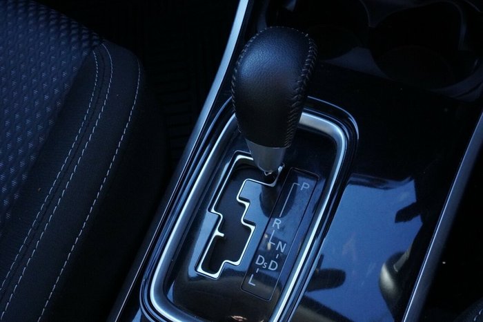 2018 Mitsubishi Outlander ES