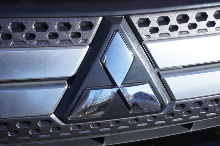 2018 Mitsubishi Outlander ES